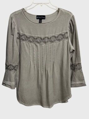 Gretty Zueger Women's Grey Lace Pintuck Top Sz M Boho Comfy Summery Made in Peru